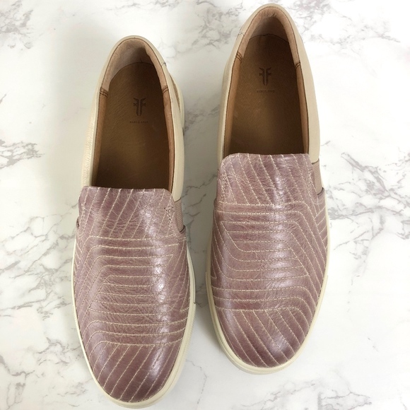 Frye Ivy Stich Slip On Sneaker in Lilac - Picture 2 of 5